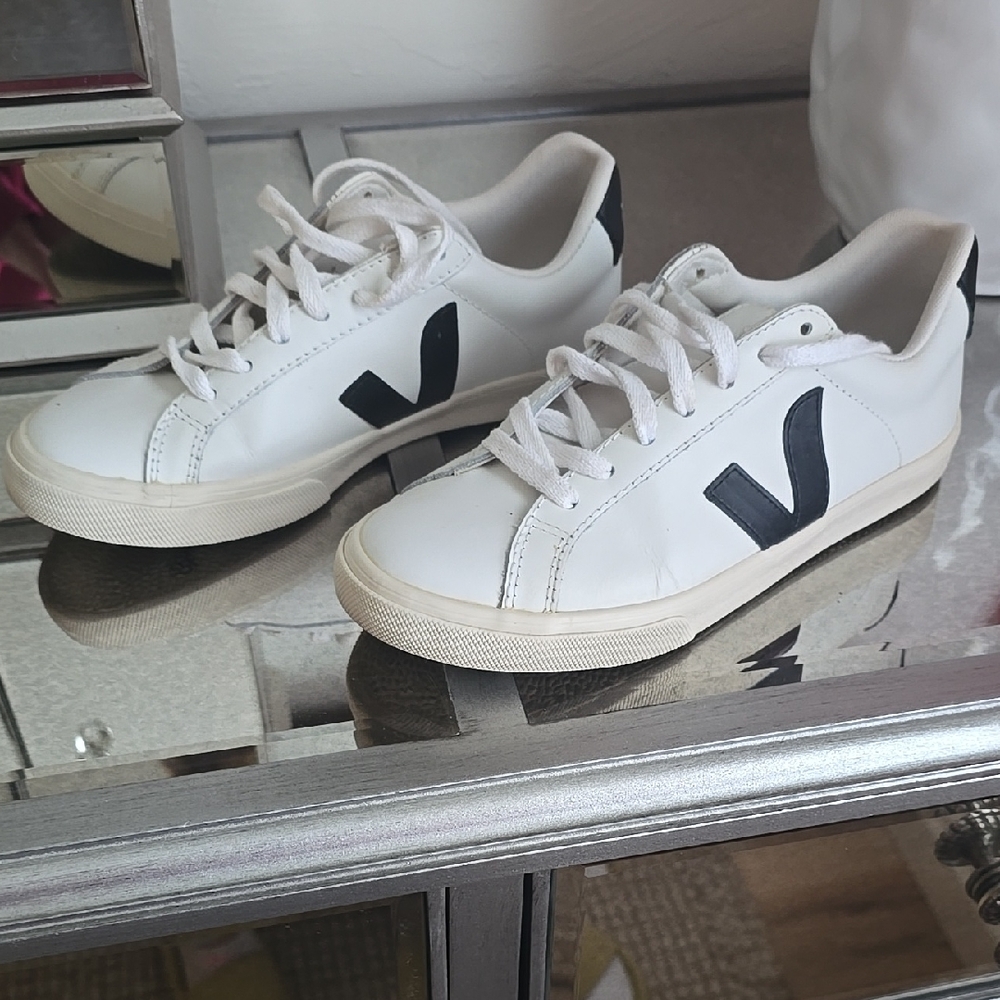 Veja Women's White and Black Sneakers Esplar